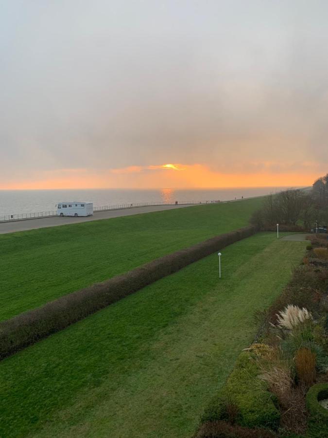 Studio Mit Meerblick Und Grosser Loggia - Direktzugang Zur Nordsee Вильгельмсхафен Экстерьер фото