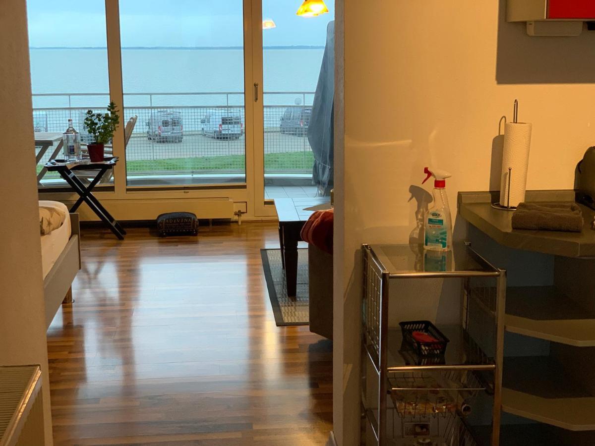 Studio Mit Meerblick Und Grosser Loggia - Direktzugang Zur Nordsee Вильгельмсхафен Экстерьер фото